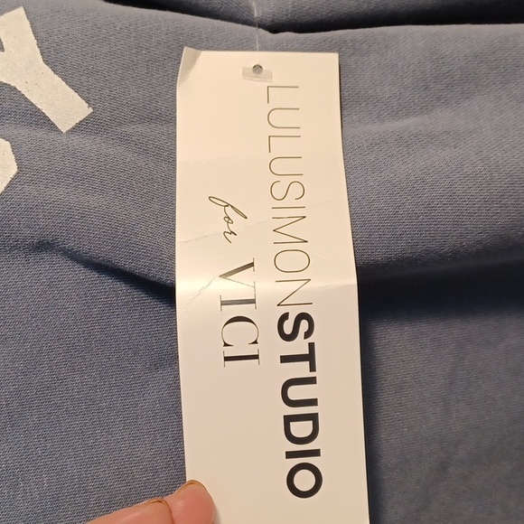 Lulu Simon sweatshirt large - Picture 5 of 6